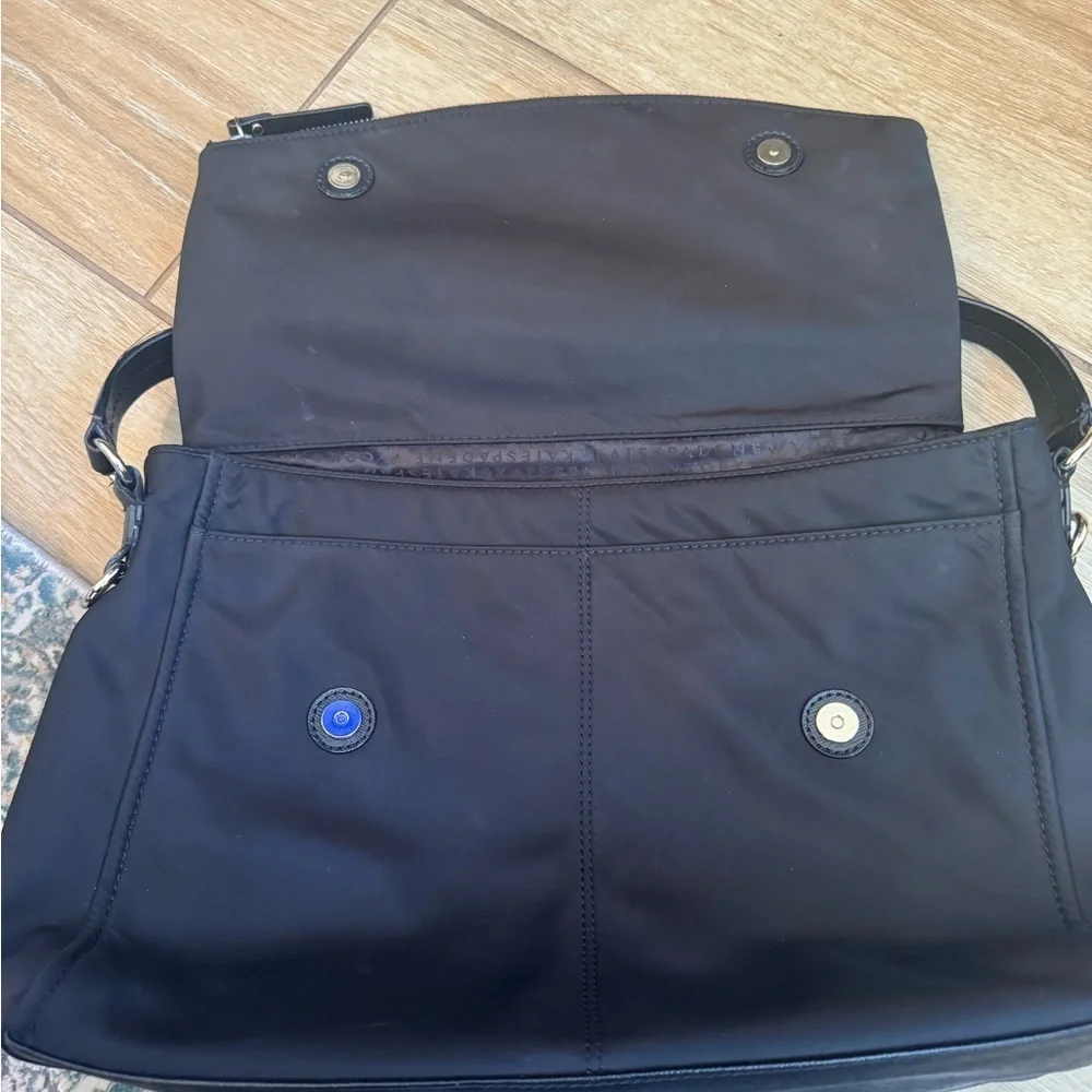Kate Spade Shoulder Bag – Stylish Nylon & Leather Shoulder Purse